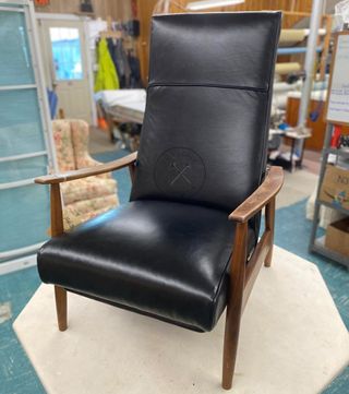 Tapicero sofa Madrid Piel Marrón