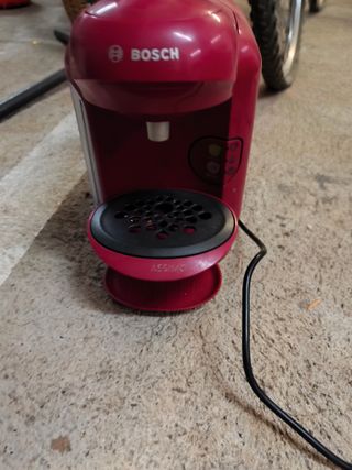 Cafetera Bosch Tassimo Roja