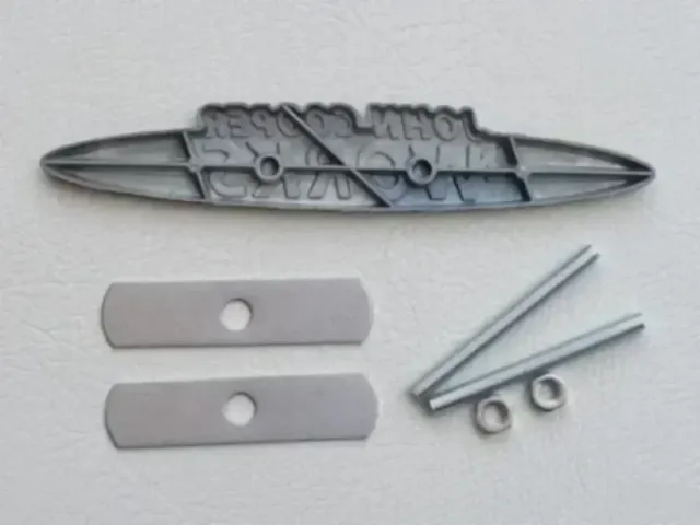 Logo Emblema JCW de Parilla Mini Cooper One