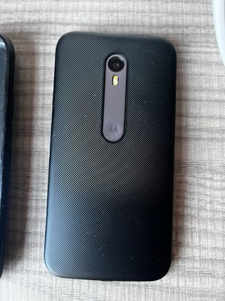 Telefono Motorola G3 16GB + Custodia Nera