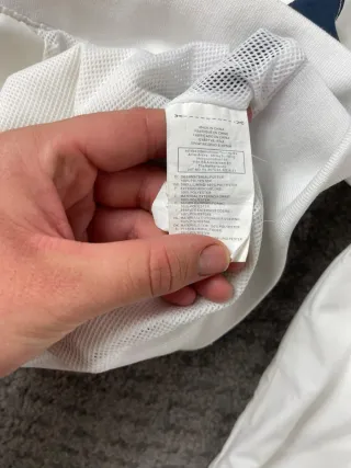 ¡¡OFERTA!! Talla L Chaqueta Reebok Impermeable