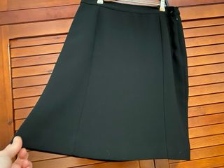 Traje de chaqueta y falda negro