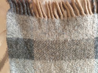 Manta de pura lana virgen hecha en Italia