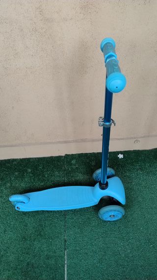 Patinete infantil BOLDCUBE 3 ruedas LED