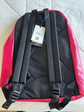 Mochila Eastpak Rosa carmín Nueva