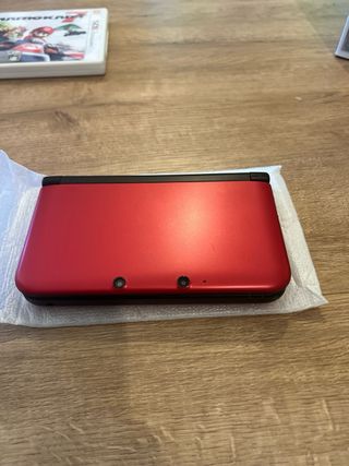 Nintendo 3DS XL Rossa + Mario Kart 7