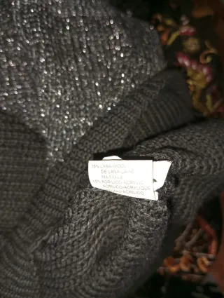 Vestido de lana plateado y negro