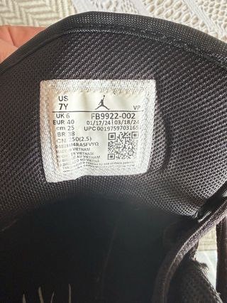 Zapatillas Baloncesto Negras y blancas