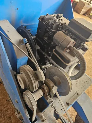 Barredora de gasolina.