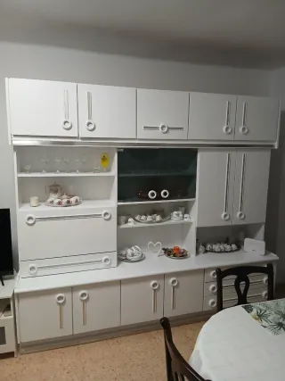 Mueble de salón lacado