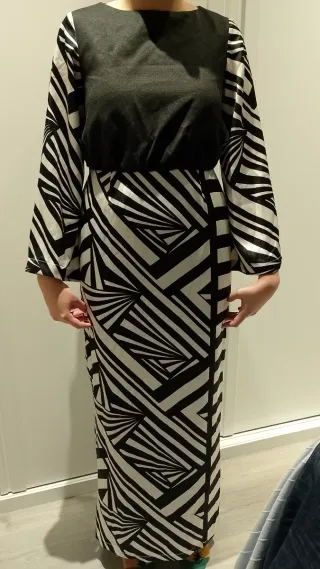 Vestido Largo Fiesta Blanco y Negro. talla M/L