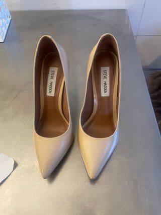 Zapatos tacón Steve Madden beige Talla 37