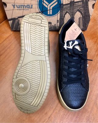 Zapatillas Yumas Negras Talla 40