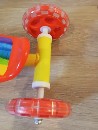 Patinete infantil 3 ruedas arcoíris