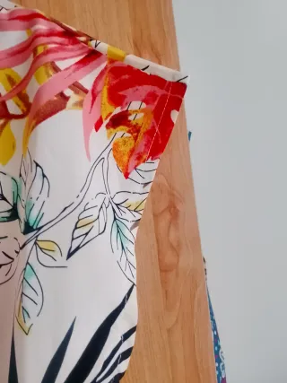 Mono estampado floral manga corta