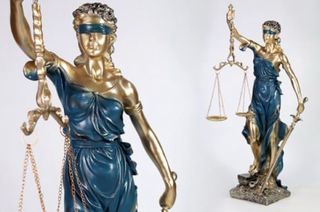 Estatua Diosa Justicia balanza y espada. Abogados