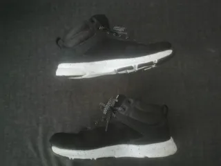 Zapatillas Domyos Talla 37 Negras y Blancas