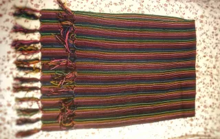 Bufanda multicolor con flecos sin estrenar