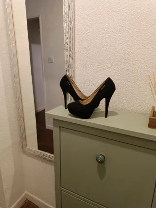 Zapatos tacón ante negro La Rosa T.38