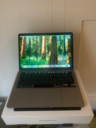 COMO NUEVO Macbook pro 13" M1 Caja Cargador