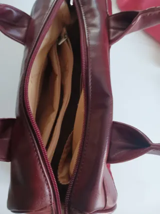 Bolso mediano de hombro Granate