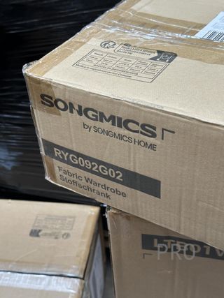 Guardaroba SONGMICS, 3 Aste per Abbigliamento, Ripiani, 4 Tasche Laterali, Armadio Tessuto Pieghevole, 45 x 130 x 167 cm, Grigio RYG092G02