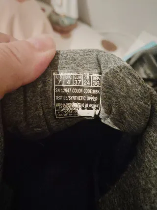 Zapatillas Skechers Mujer Negras y Grises