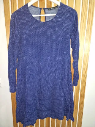 Lote de 4 vestidos diferentes