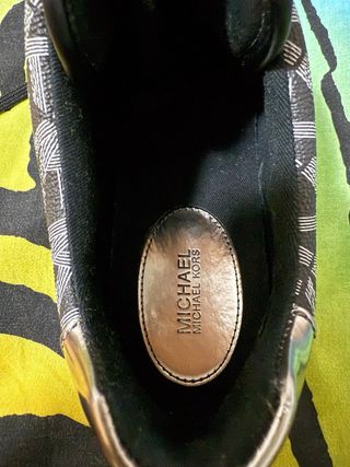 Zapatillas Michael Kors Blancas y Plateadas 40