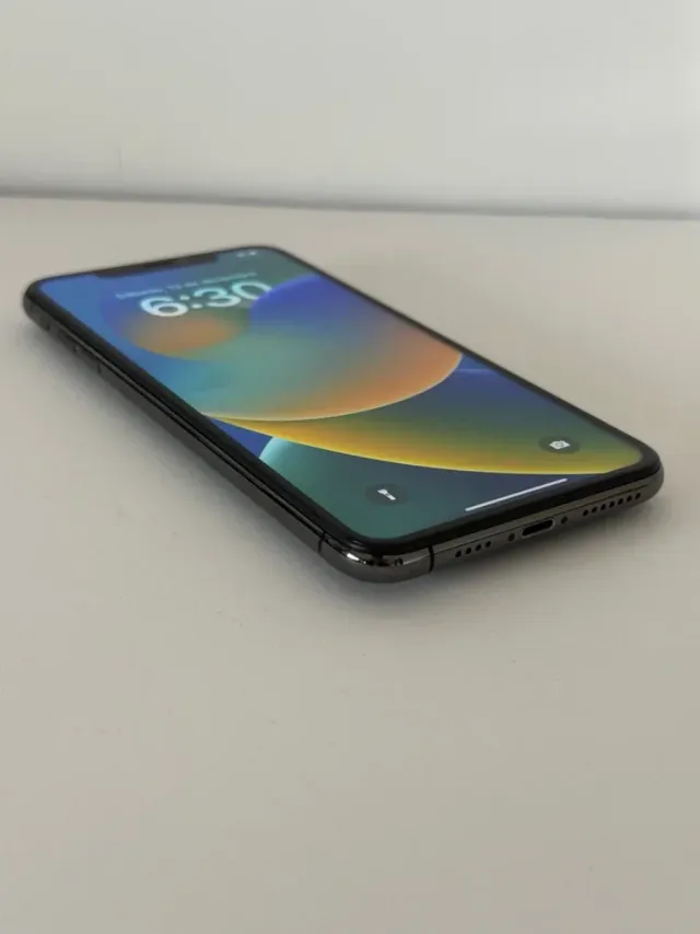 iPhone XS Max come nuovo