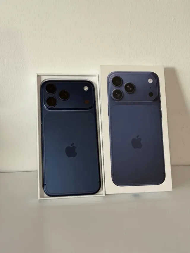 iPhone 17 Pro Max Blu Nuovo