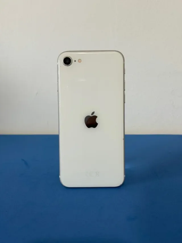 iPhone SE 64GB Argento