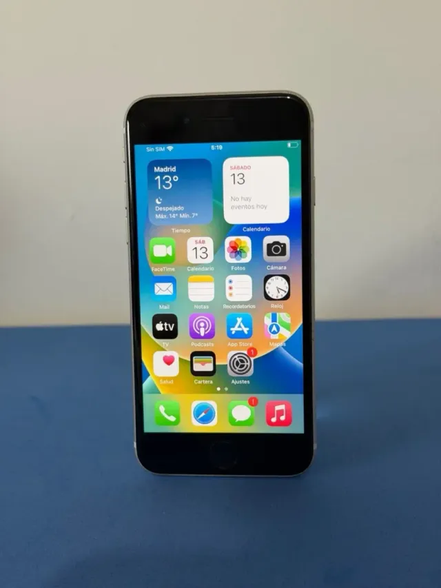 iPhone SE 64GB Argento