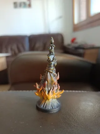 Miniatura Pira de Bruja