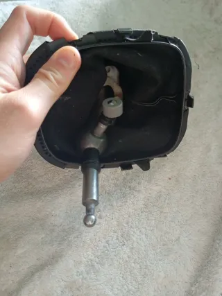 Pomo cambio Peugeot 108