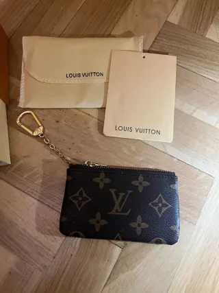 Monedero Louis Vuitton Marrón y Dorado