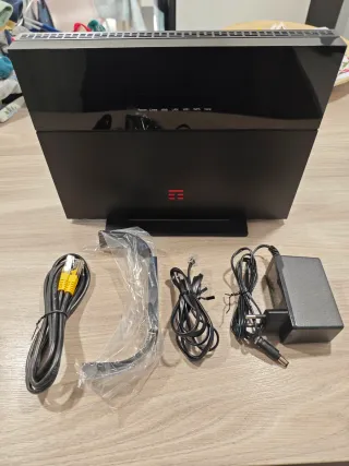 TIM Modem HUB+ PLUS Wi-Fi 6 Nuovo