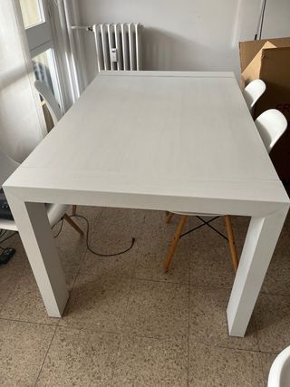 Mesa comedor extensible blanca
