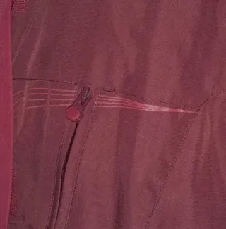 Chaqueta Quechua Roja con Capucha