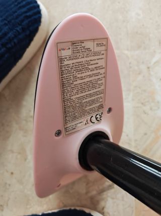 Bicicleta infantil rosa y negra