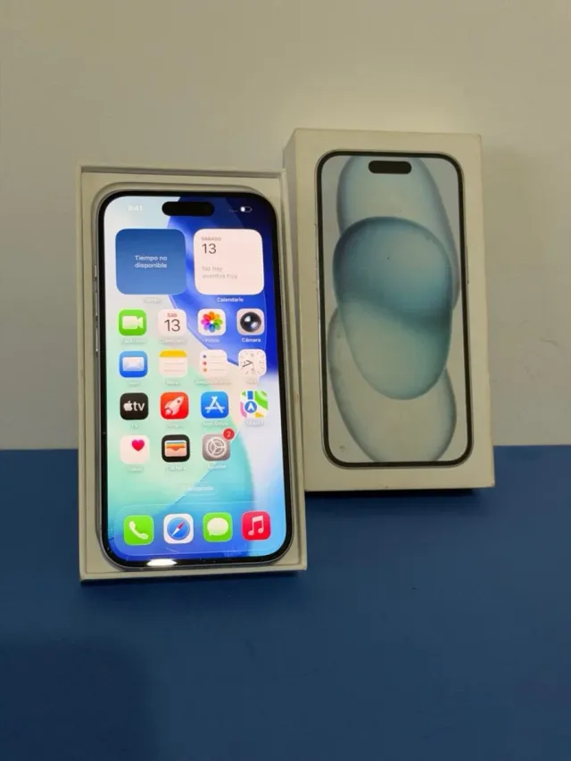 iPhone 15 128GB Plata