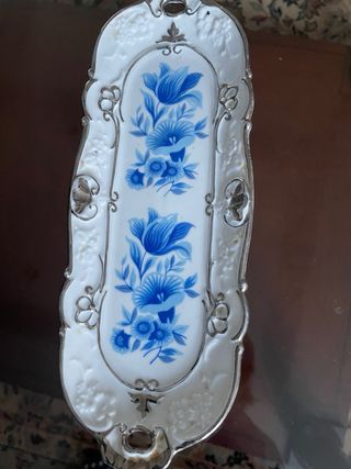 Bandeja decorativa azul y blanca Sarda ( porcelana