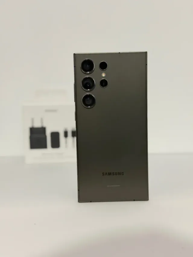 Samsung S24 Ultra 512GB come nuovo