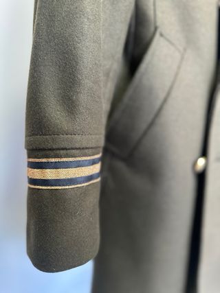 Casaco Zara verde com gola de pelo