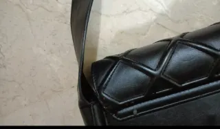 Bolso Negro Parfois Acolchado