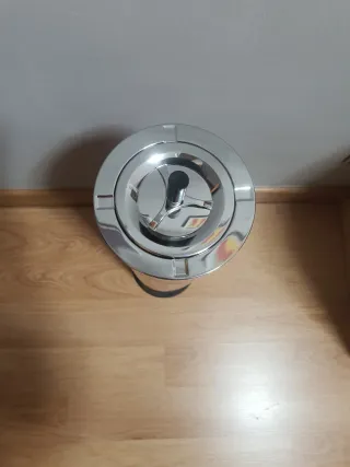 Portacenere da terra FCB Barcellona, altezza 55 cm, diametro 14