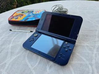 Nuovo Nintendo 3DS XL IPS + Custodia e Giochi