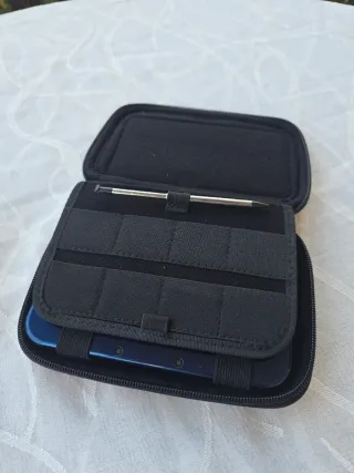 Nuovo Nintendo 3DS XL IPS + Custodia e Giochi