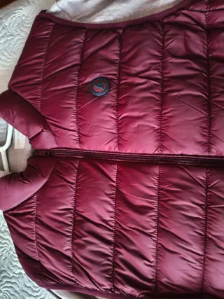 Chaleco Álvaro Moreno Burdeos Talla XL