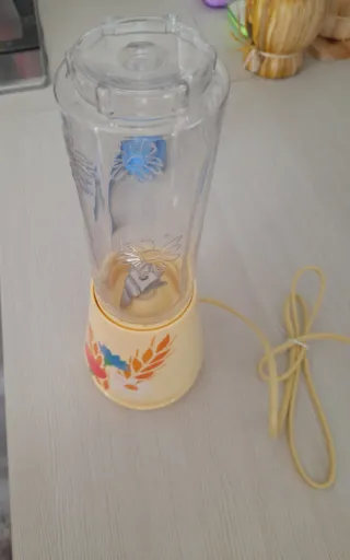 Frullatore Mulino Bianco con 2 Bicchieri